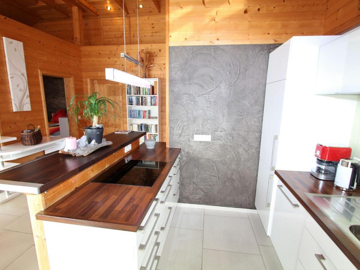 Apartment Directly On Lake Ossiach In Carinthia Stockelweingarten Dış mekan fotoğraf